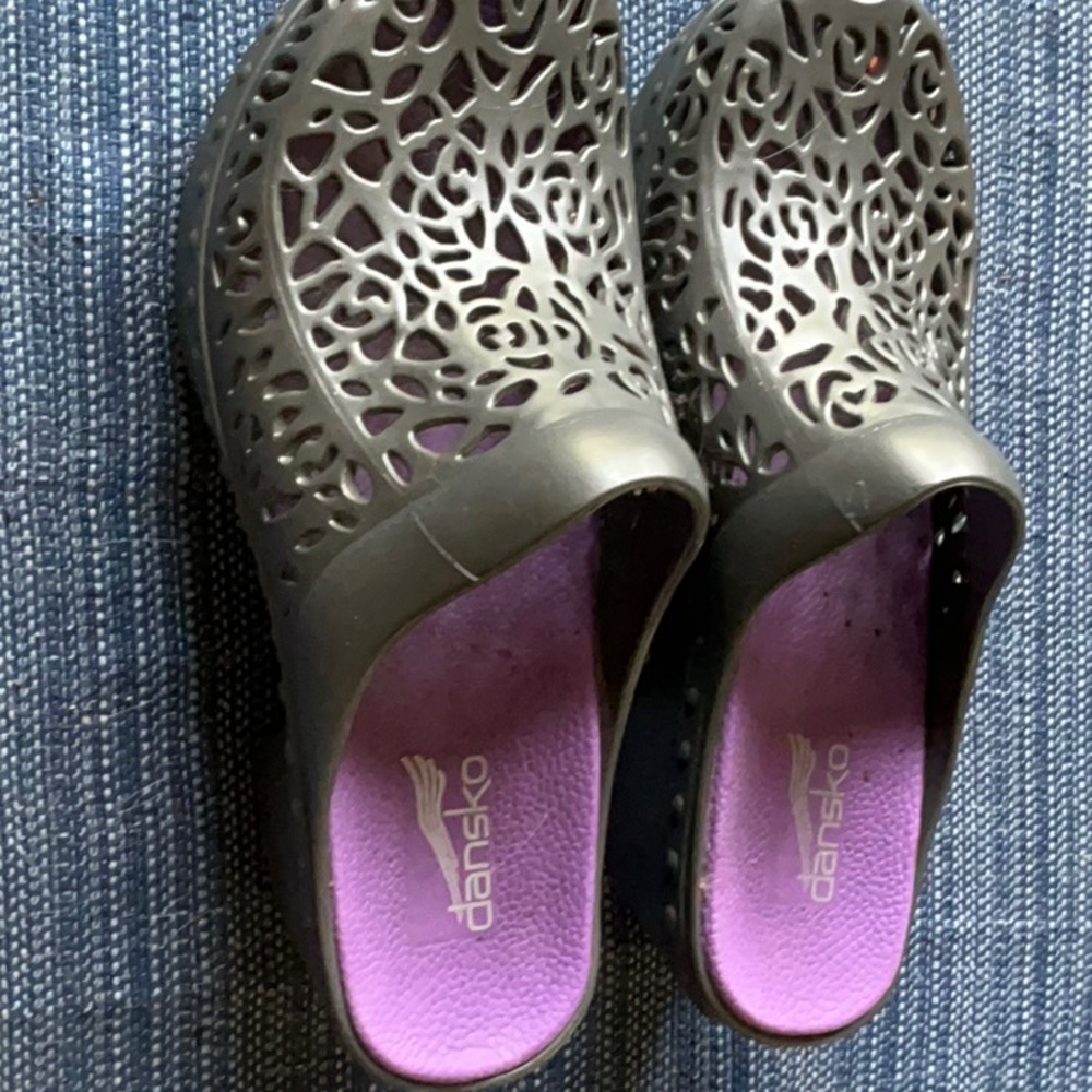 Dansko Black Mules Comfortable Clogs - Picture 2 of 5